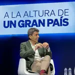 El presidente del PPCV, Carlos Mazón, en el acto del PP hoy en Zaragoza
