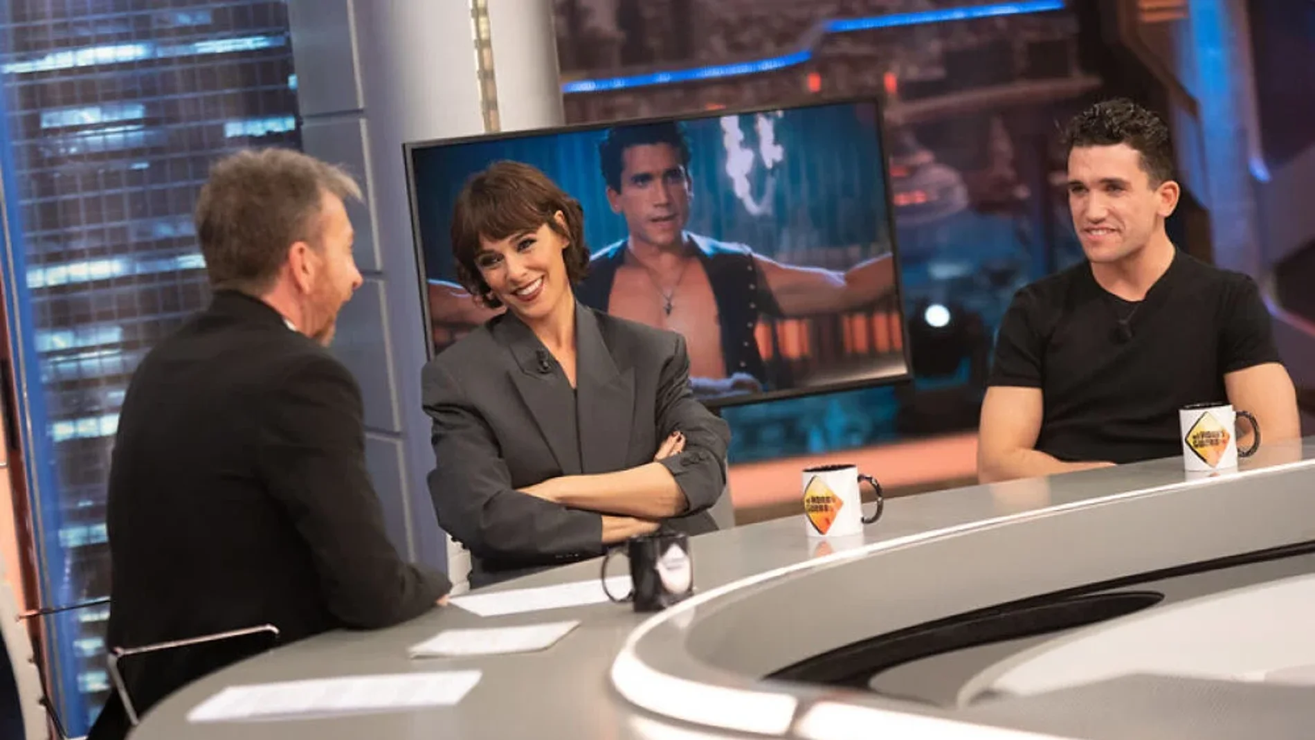 Belén Cuesta y Jaime Lorente en la promo de Cristo y Rey en El Hormiguero