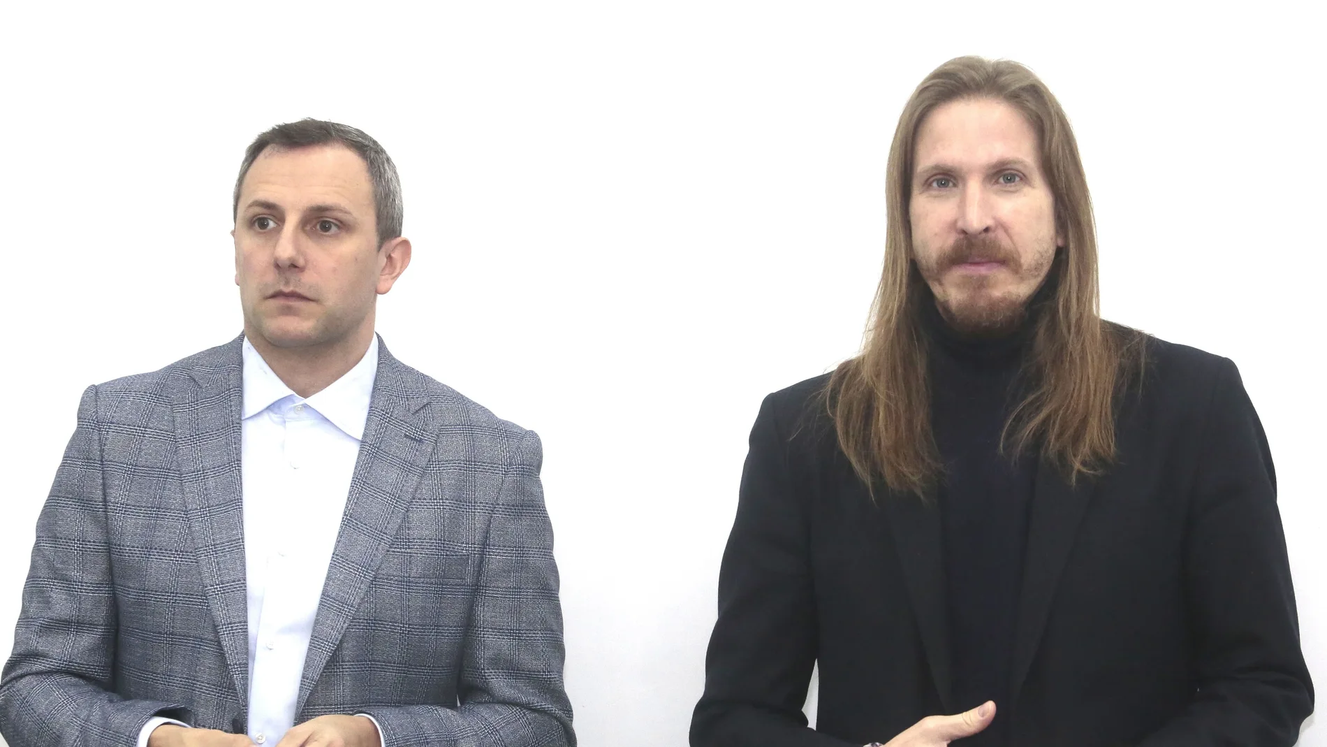 Pablo Fernández Santos junto a Nael Blanco, al oficializarse que este último será el candidato de Podemos a la alcaldía de León