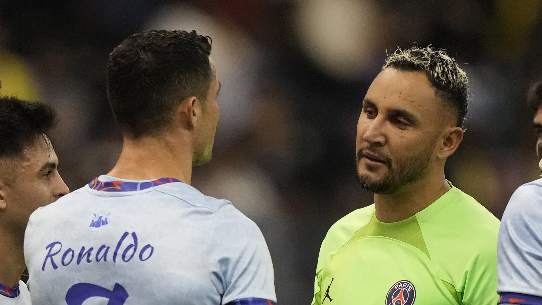Keylor Navas hablando con Cristiano en el último partido que jugaron