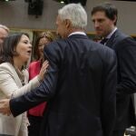 La ministra de Exteriores alemana junto a su homólogo portugués ayer en Bruselas