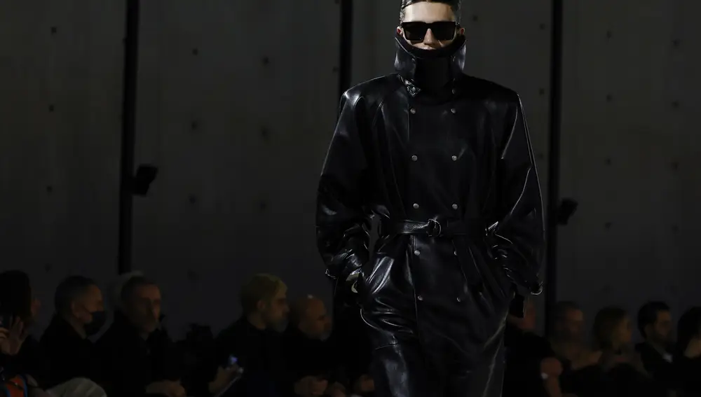 Saint Laurent en la Paris Fashion Week Mens 2023
