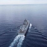 La fragata Almirante Gorshkov armada con misiles hipersónicos Zircon, durante un ejercicio en misión de combate, en el Océano Atlántico.