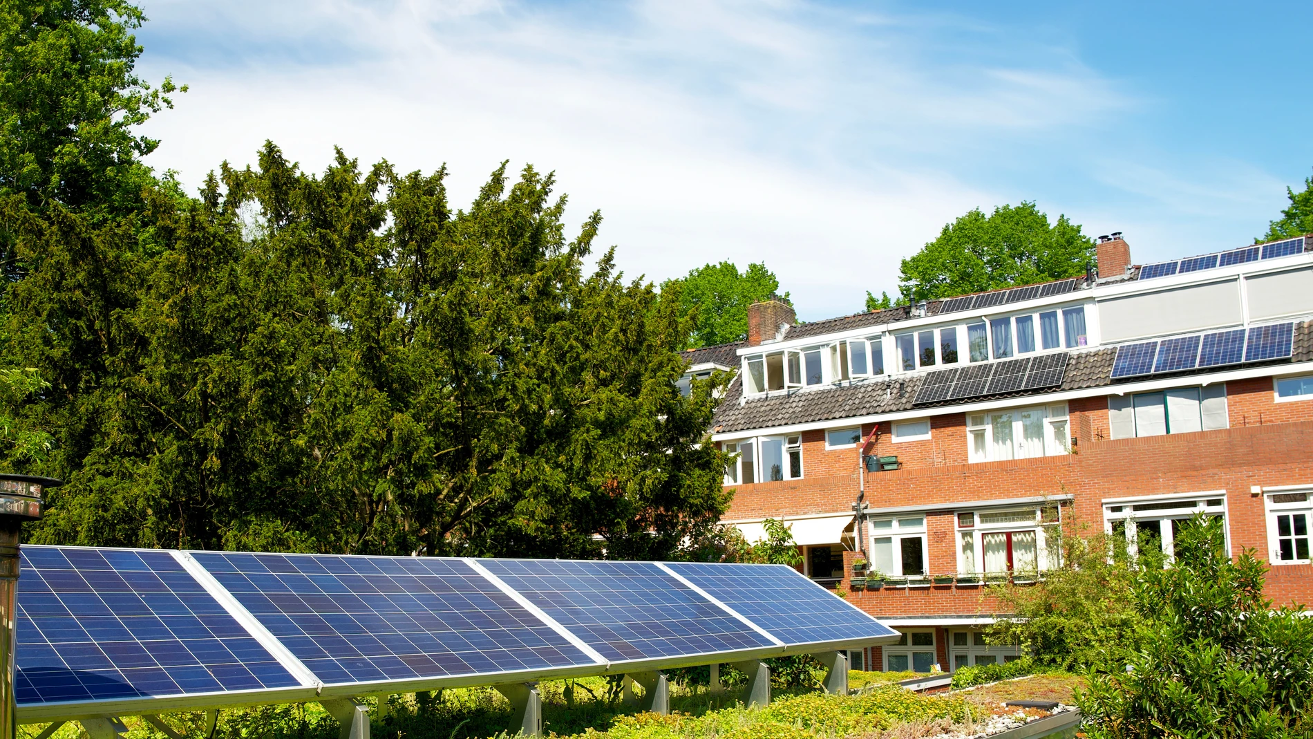 Unicaja Banco ofrece diversos servicios relacionados con el desarrollo y ejecución de proyectos de rehabilitación energética