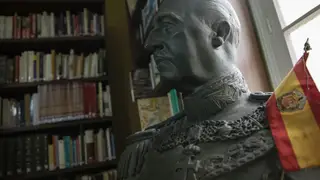 Uno de los bustos de Franco que se conservan en la fundación que lleva su nombre en Madrid Uno de los bustos de Franco que se conservan en la fundación que lleva su nombre en Madrid