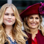 La princesa Amalia y la Reina Máxima de Holanda
