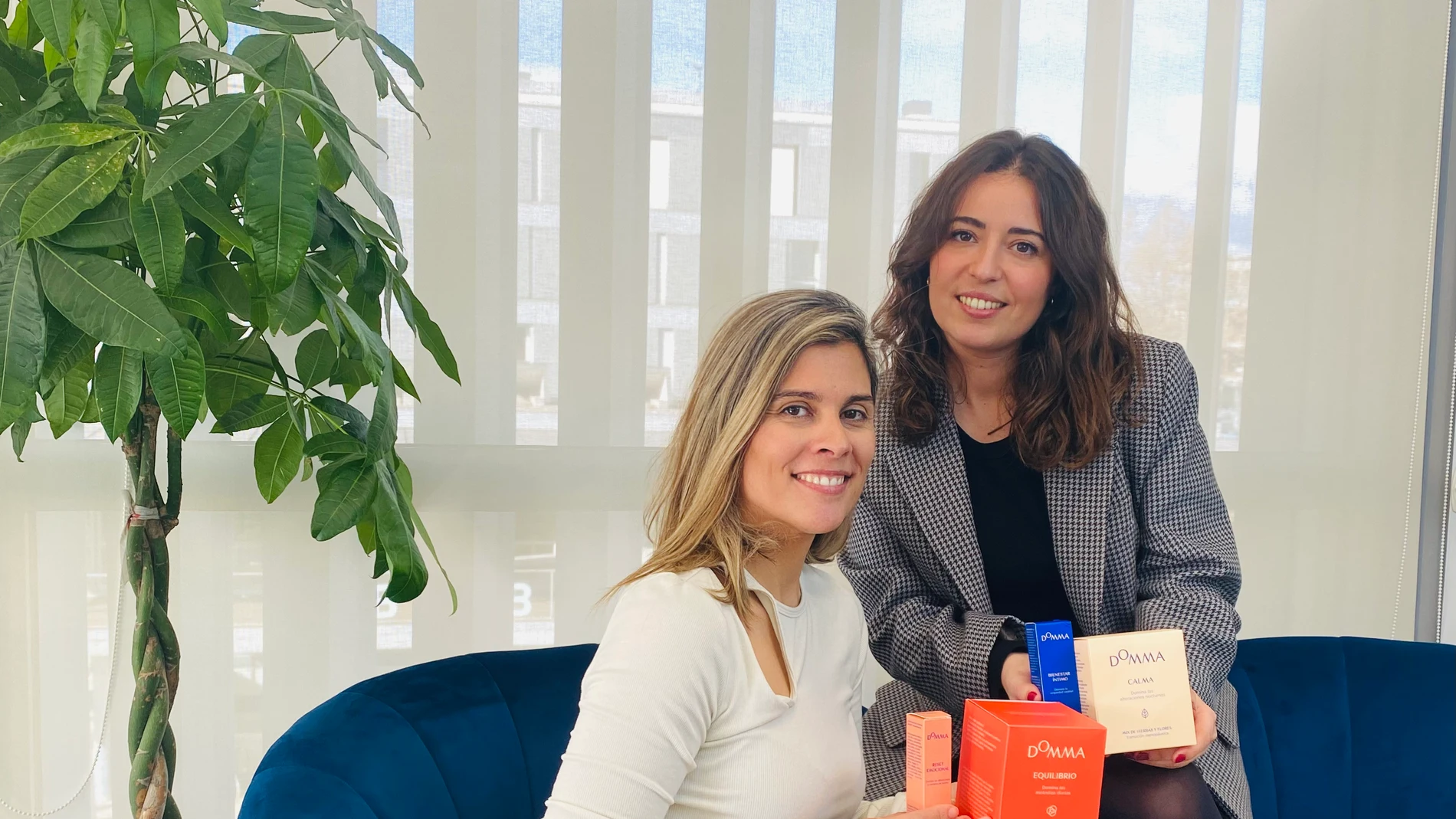 Cristina Martínez y Mireia Roca, co fundadoras de Domma