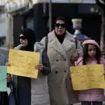 Concentración en repulsa por el asesinato de Diego Valencia, en Algeciras