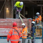 La Región de Murcia cerró el mes de febrero con 1.076 personas desempleadas menos que hace un año
