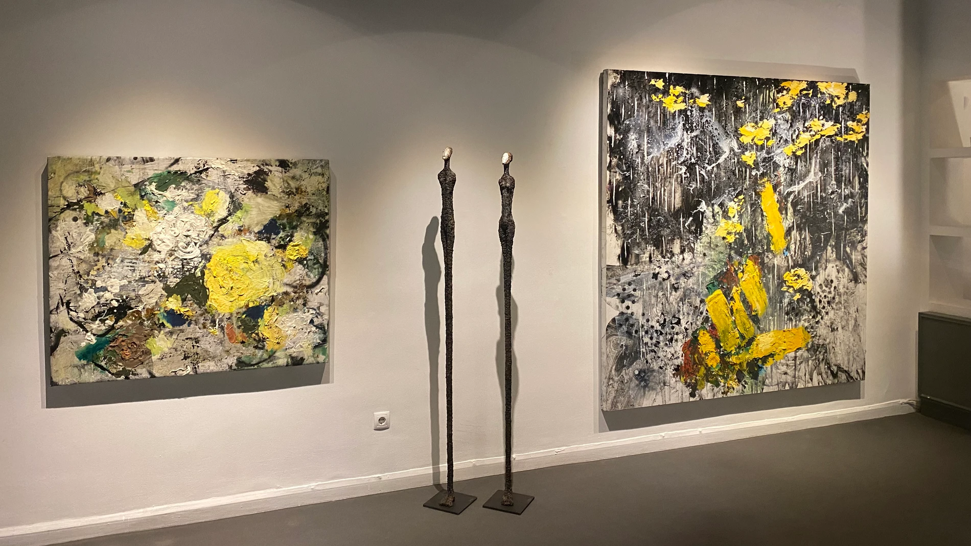 El artista expone en la Galería de Arte Gaudí, en Madrid, treinta de sus piezas