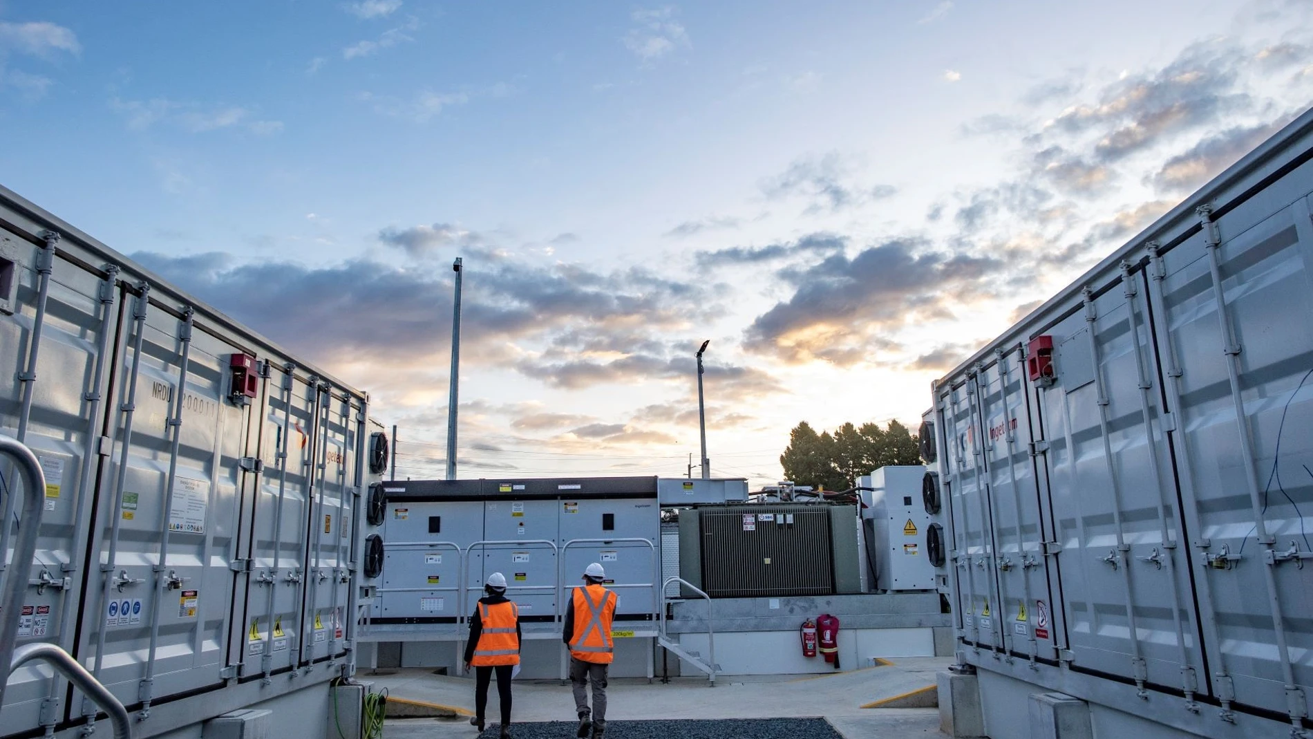 Las actuaciones realizadas por UFD, la distribuidora eléctrica del grupo Naturgy, tienen como objetivo robustecer sus infraestructuras, con nuevas tecnologías de telegestión, telecontrol y sensorización.