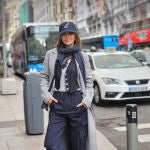 Paula Echevarría con look de Stardivarius y Mango. 