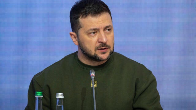 Ucrania.- Zelenski discute con inversores internacionales una plataforma de capital privado para reconstruir Ucrania