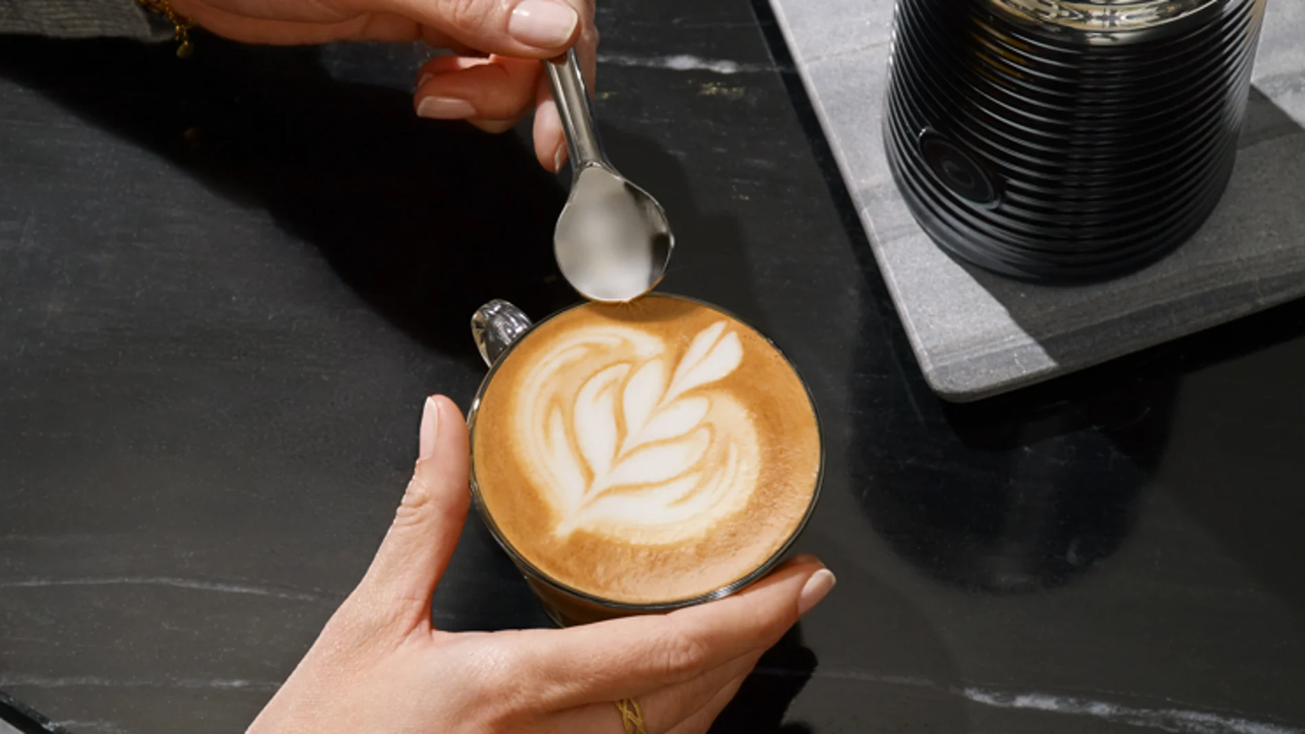 Este San Valentín celebra tu amor por el café