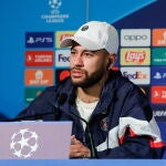 Neymar, en una rueda de prensa esta temporada