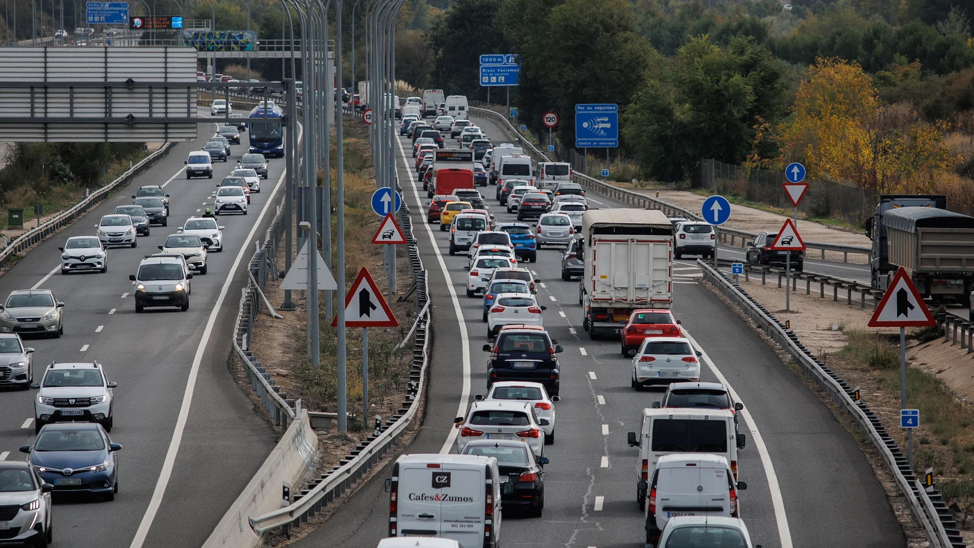 El acuerdo entre la DGT y la UTE "permitirá a 14.000 conductores hacer el curso para recuperar puntos hasta el 24 de septiembre", asegura Juan Carlos Álvarez, portavoz de UTE