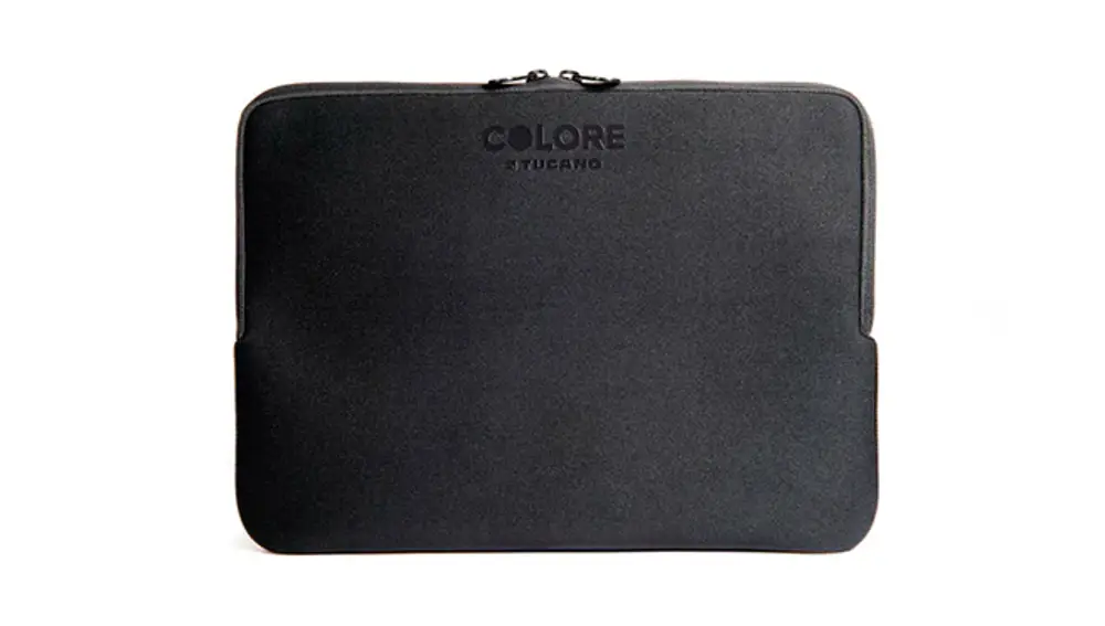 Funda negra de neopreno Tucano para portátiles.