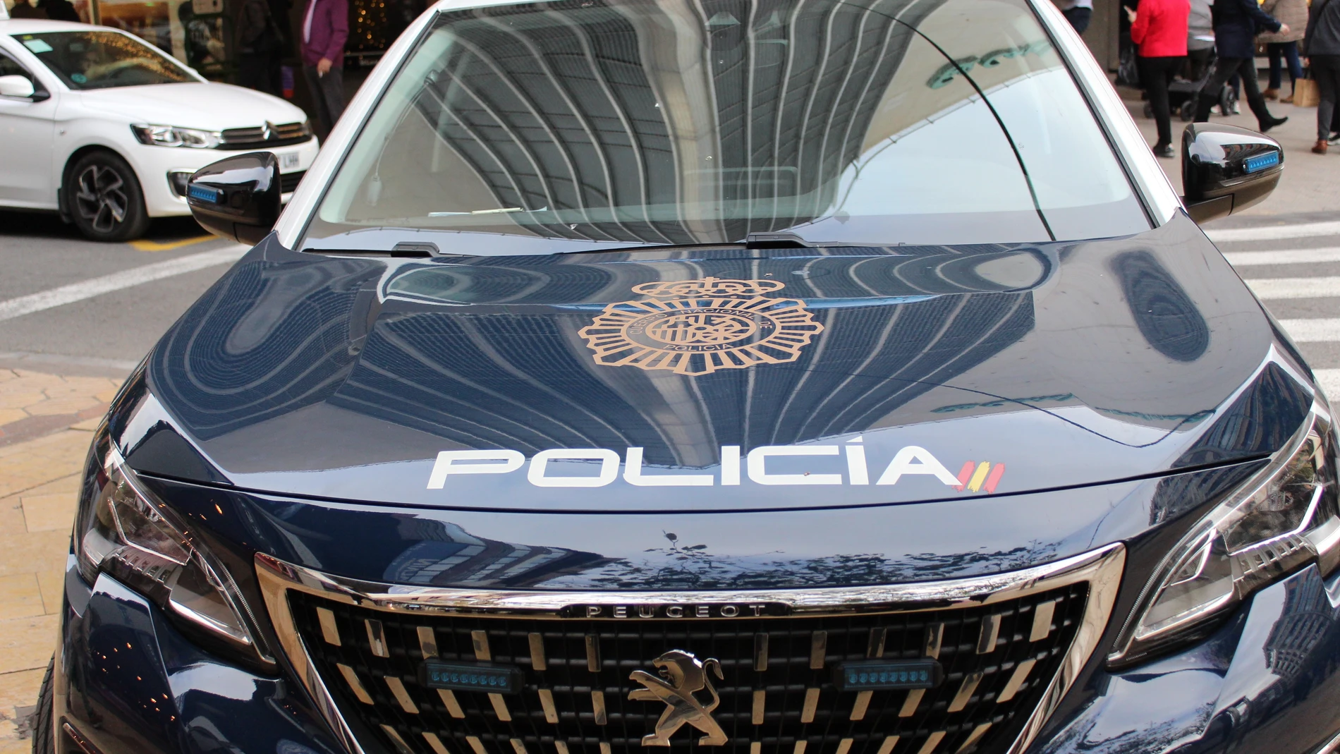 Coche patrulla de la Policía Nacional