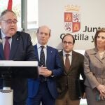 El consejero de Sanidad, Alejandro Vázquez Ramos, preside la toma de posesión de la gerente regional de Salud, Violeta Martínez Pindado.