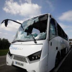 Cuatro heridos al volcar un autobús escolar en Córdoba