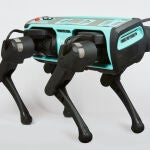 Keyper robot cuádrupedo que imita la forma de andar de un labrador y que puede detectar fugas de vapores o líquidos y puntos de calor