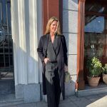 Amelia Bono con chaleco de Zara.