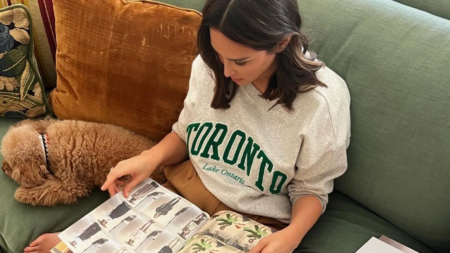 Tamara Falcó con sudadera elegante.