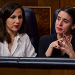 En la víspera del 8M, el PSOE y Podemos endurecen su enfrentamiento por la reforma de la ley del solo sí es sí presentada en solitario por el grupo socialista tras las rebajas de penas a agresores sexuales, una iniciativa que rechazan sus socios de gobierno y que se debate esta tarde en el pleno del Congreso.