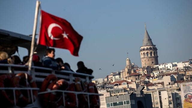 Un terremoto de 6,2 grados sacude la ciudad de Estambul