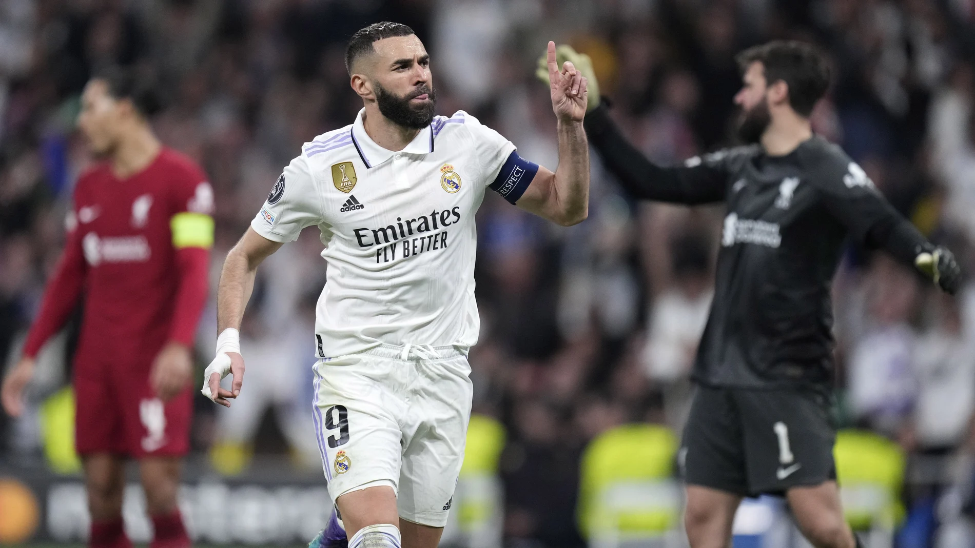 Benzema marcó el gol del Real Madrid-Liverpool