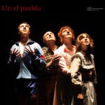 Julio Bohigas-Couto, Pepe Viyuela, Nuria Mencía y Veki Velilla (de izquierda a derecha) forman la familia protagonista de "Uz, el pueblo"