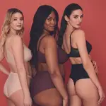 Mujeres en ropa interior