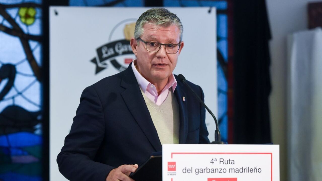 Archivan la denuncia por acoso laboral y sexual contra el alcalde de ...