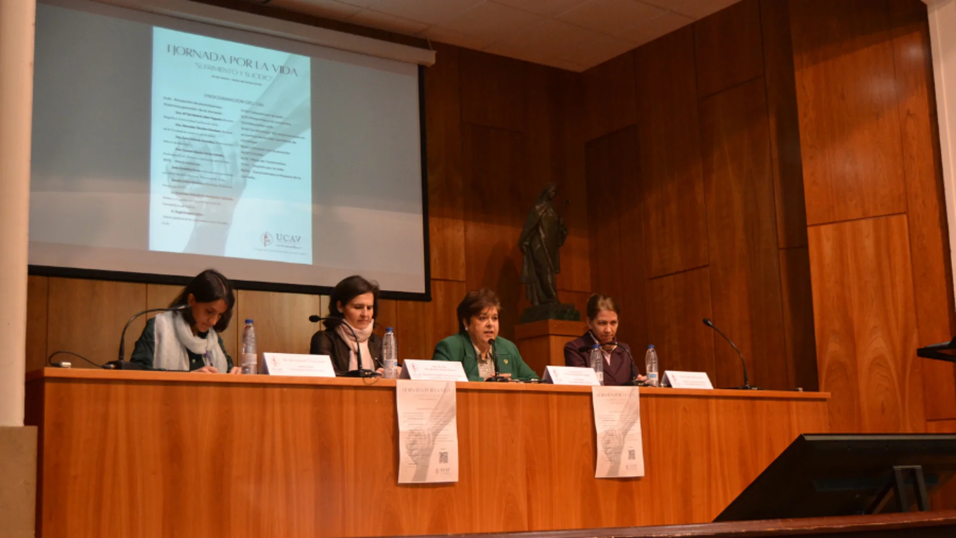 Jornada por la vida en la Universidad Católica de Ávila
