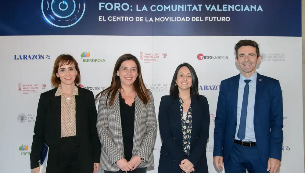 Alicia Martí, Esther Gómez, la consellera Rebeca Torró y Salva Coll