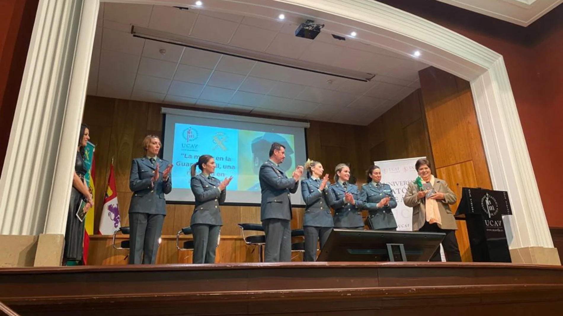 La rectora de la UCAV, María del Rosario Sáez Yuguero, participa en la jornada