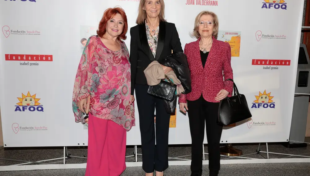 La Infanta Elena en una noche flamenca.