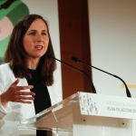 La ministra de Derechos Sociales y Agenda 2030, Ione Belarra, inaugura el acto de presentación del Plan de Acción de Juventud del Instituto de la Juventud (Injuve)