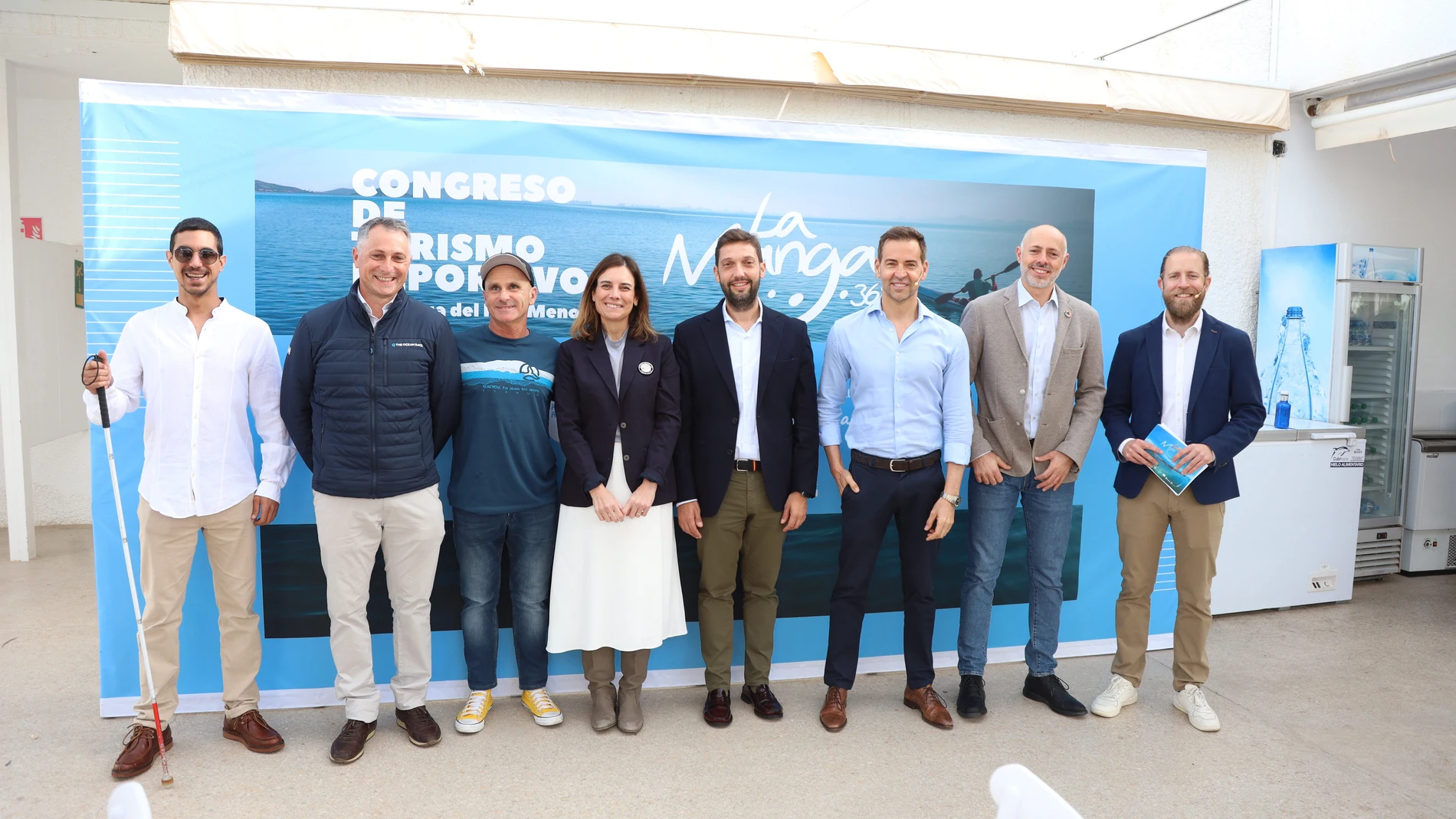 El director general del Itrem, Juan Francisco Martínez, junto con algunos de los ponentes del congreso. El congreso, realizado al aire libre, ha reunido a numerosos asistentes. GOBIERNO REGIONAL 30/03/2023