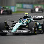 Fernando Alonso y su AMR 23