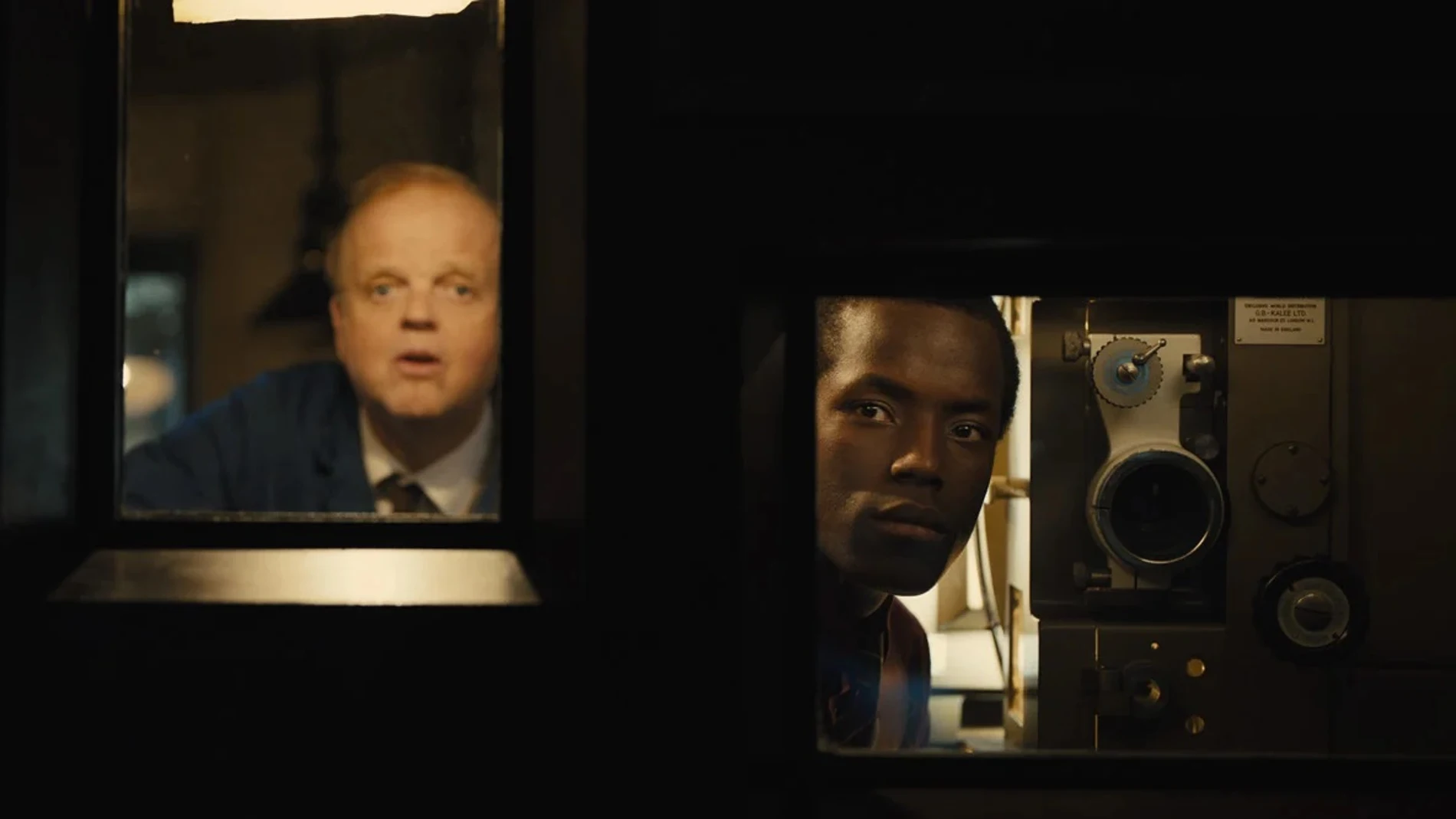«El imperio de la luz» nos lleva hasta un cine británico de finales de los ochenta