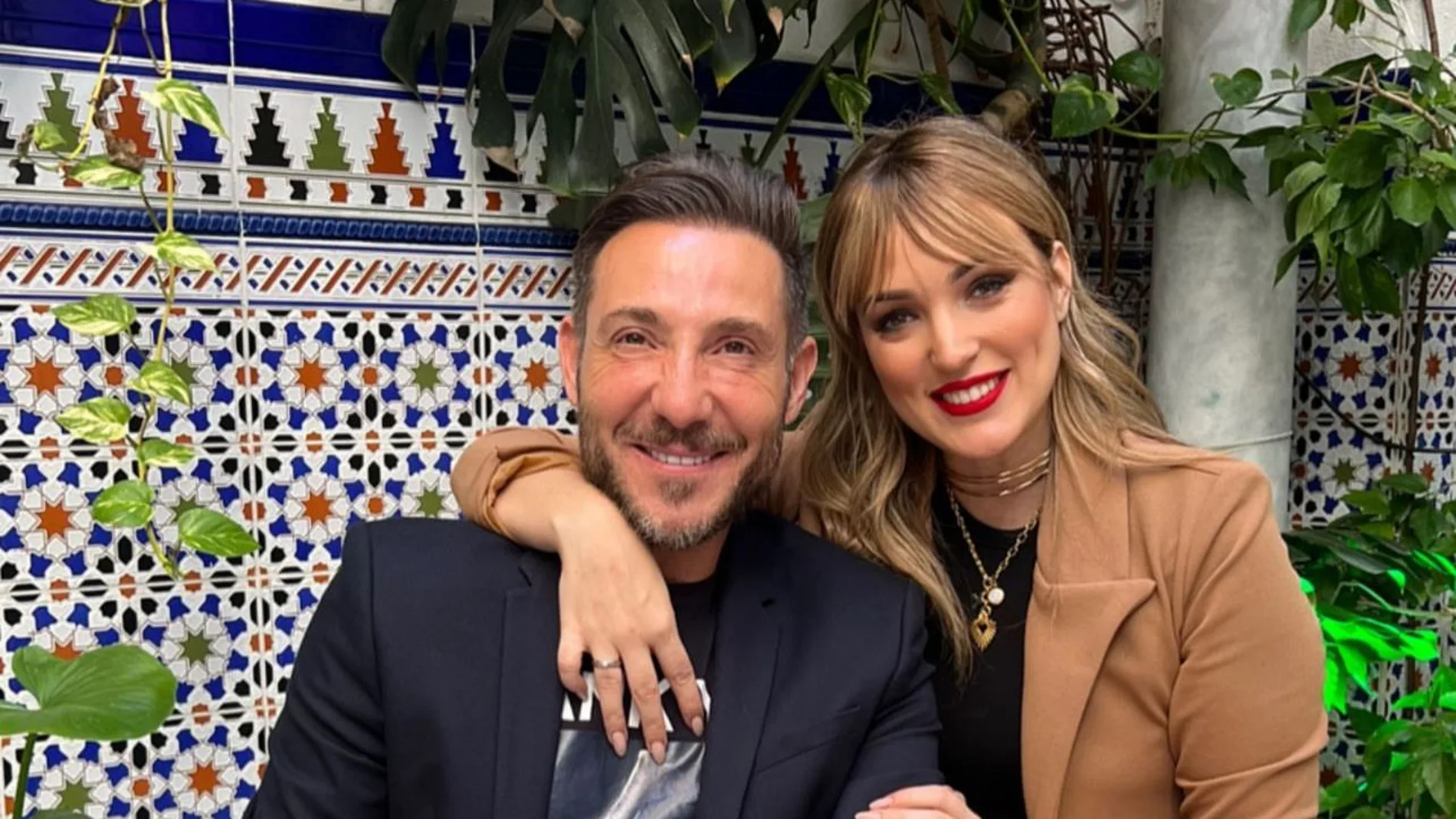 Antonio David Flores y Marta Riesco