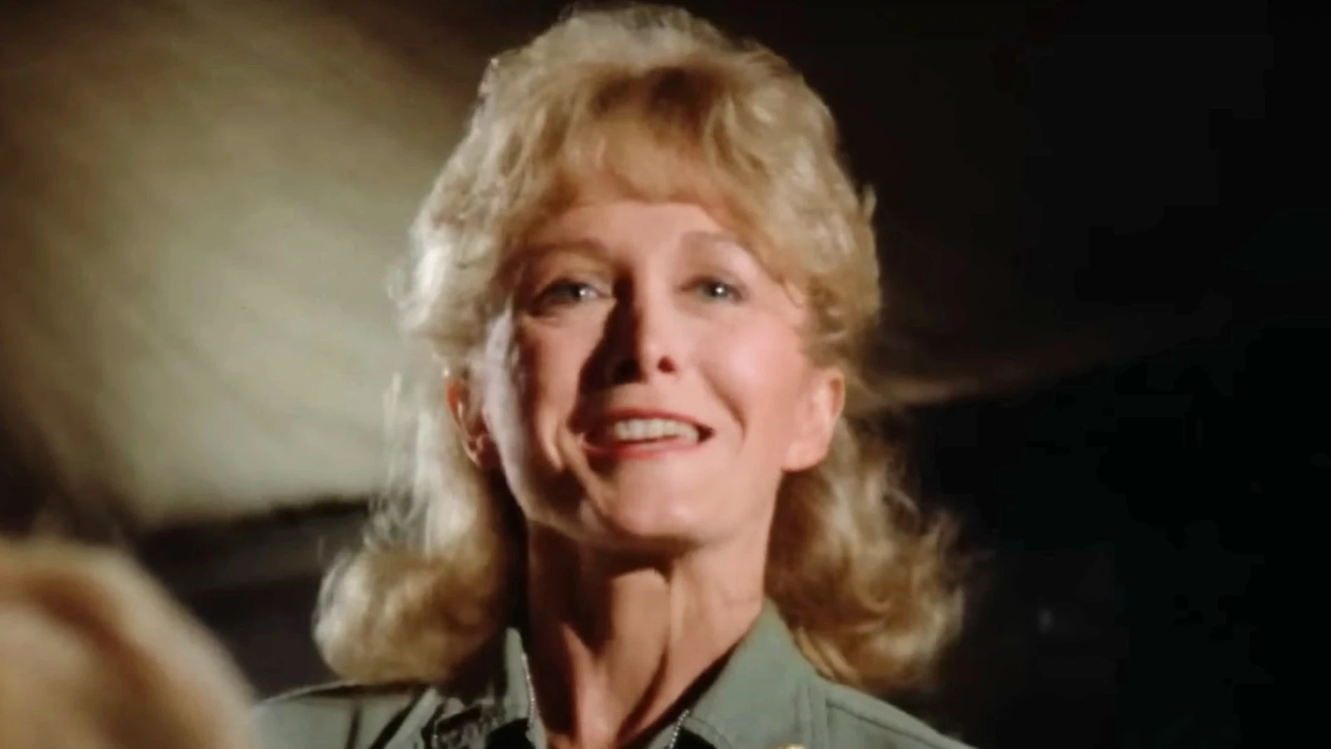 Judy Farrell en una escena de "M*A*S*H"