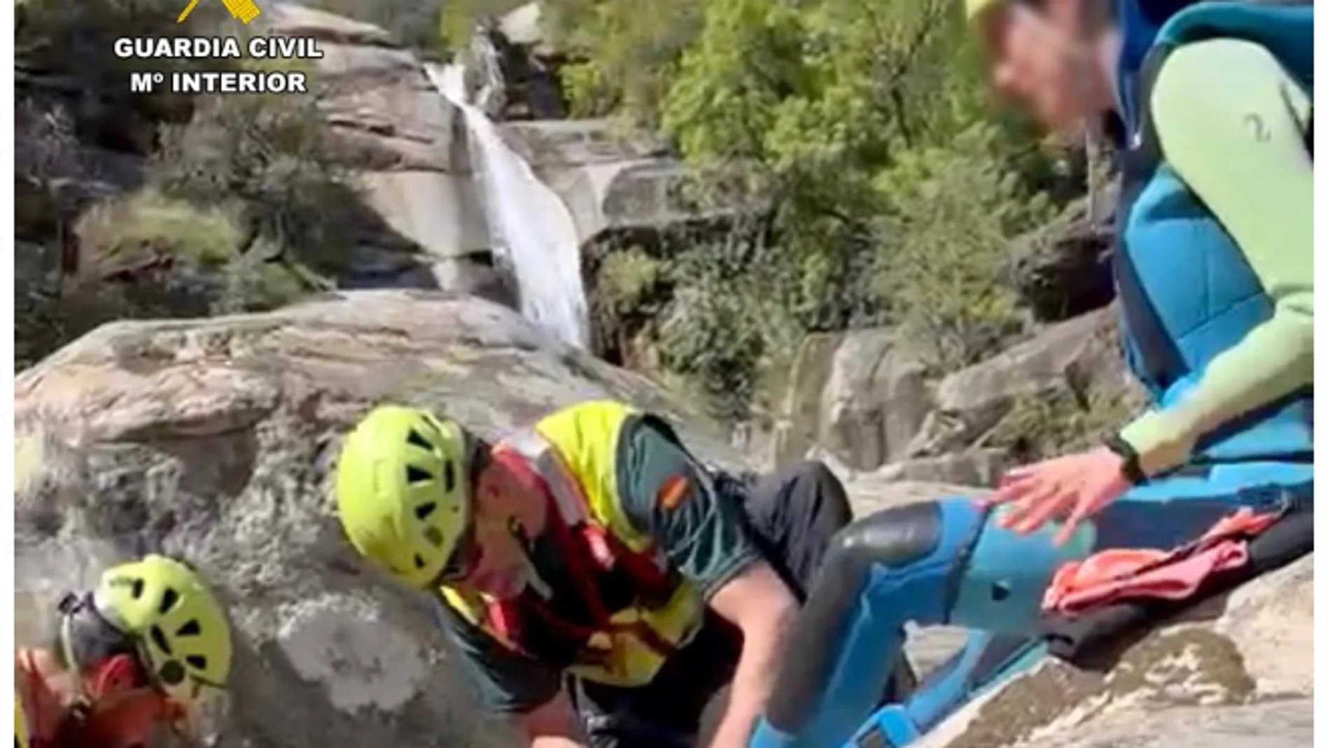 Un momento del rescate