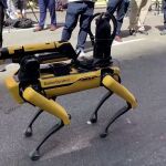 Nueva York presenta los nuevos robots que ayudarán a su policía a patrullar