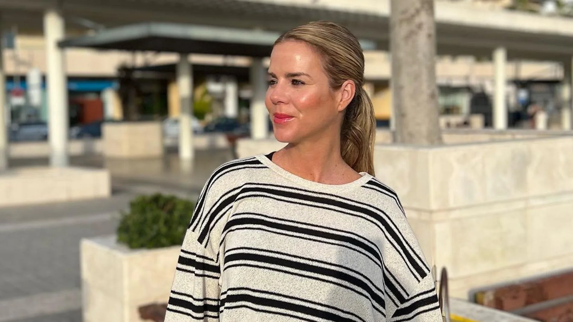 Amelia Bono sabe que el mono vaquero es tendencia.