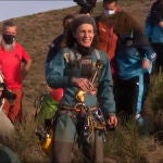 La alpinista Beatriz Flamini sale al exterior tras pasar 500 días sola en una cueva