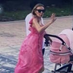 Ana Obregón pasea a su nieta por Miami