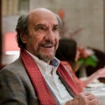 El actor de 'The White Lotus' F. Murray Abraham fue expulsado de la serie de AppleTV+ 'Mythic Quest' por "conducta sexual inapropiada"