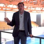 Óscar Puente, en el video difundido por el PSOE donde anuncia la construcción de estos tres polideportivos